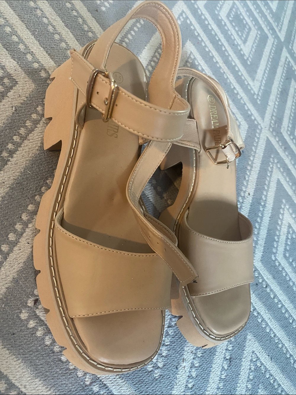 Nude chunky sandal